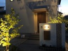 植栽とライティングのおしゃれ外構